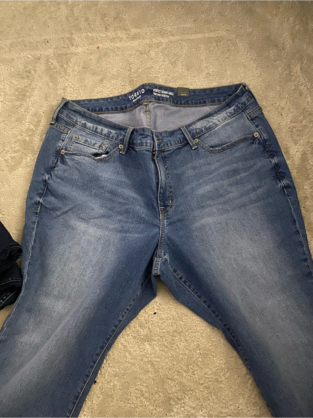 torrid High-Rise Stretch Denim Jeans in Medium Blue